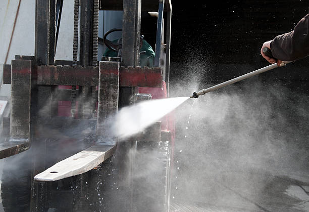 Best Playground Equipment Cleaning  in Sauk Centre, MN